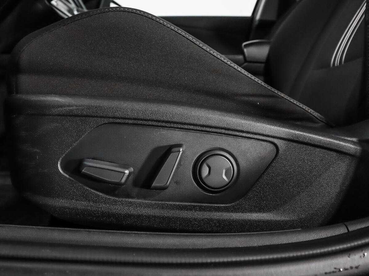 Купить Hyundai Elantra с пробегом. Фото: #10