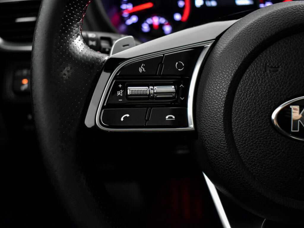 Купить Kia Optima с пробегом. Фото: #16