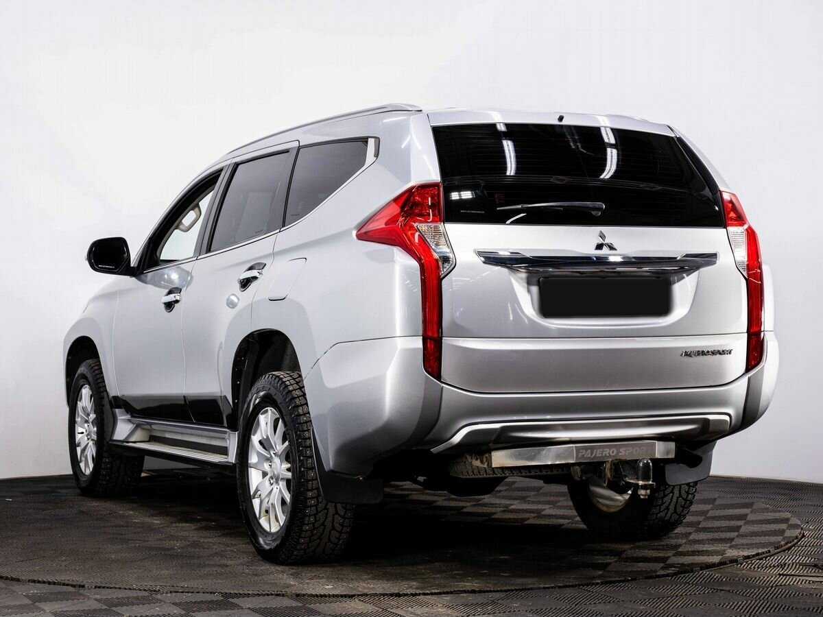 Купить Mitsubishi Pajero Sport с пробегом. Фото: #3