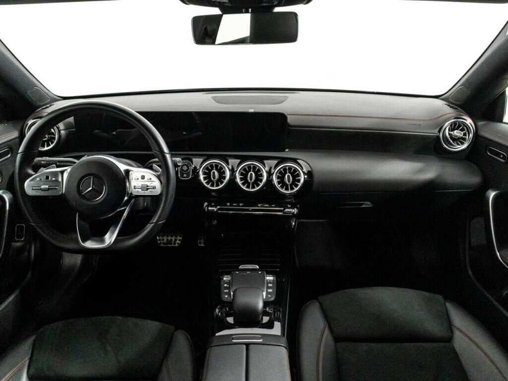 Купить Mercedes-Benz CLA с пробегом. Фото: #12