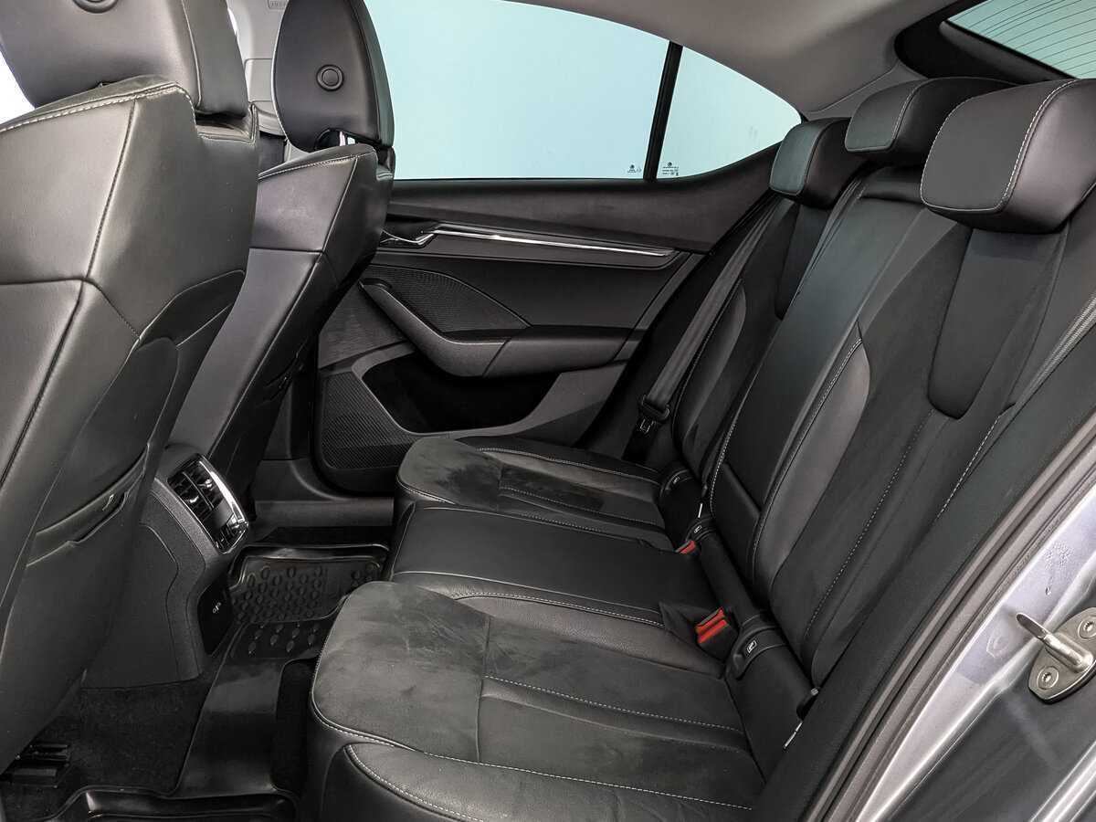 Купить Skoda Octavia с пробегом. Фото: #17