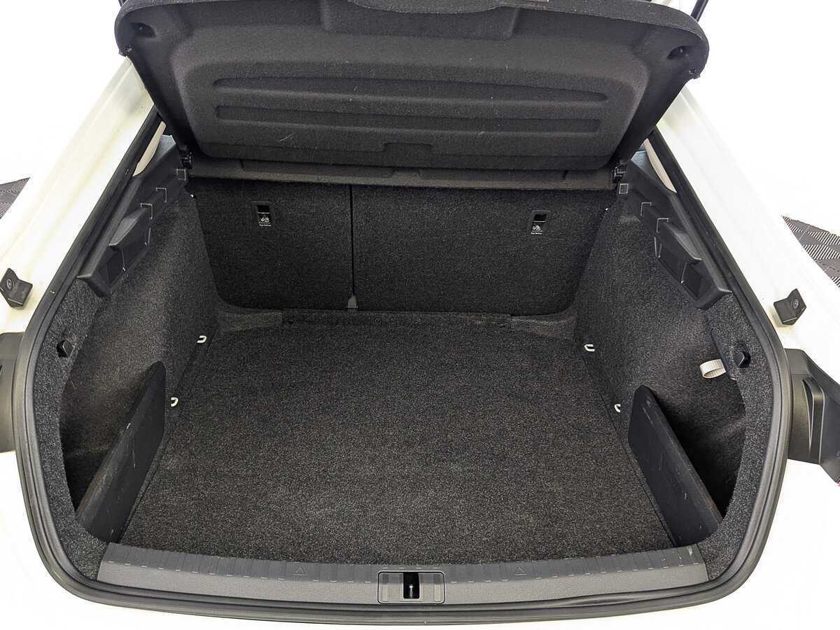 Купить Skoda Octavia с пробегом. Фото: #9