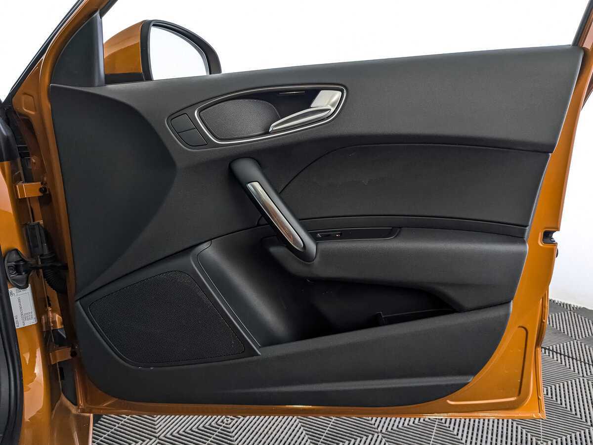 Купить Audi A1 с пробегом. Фото: #24