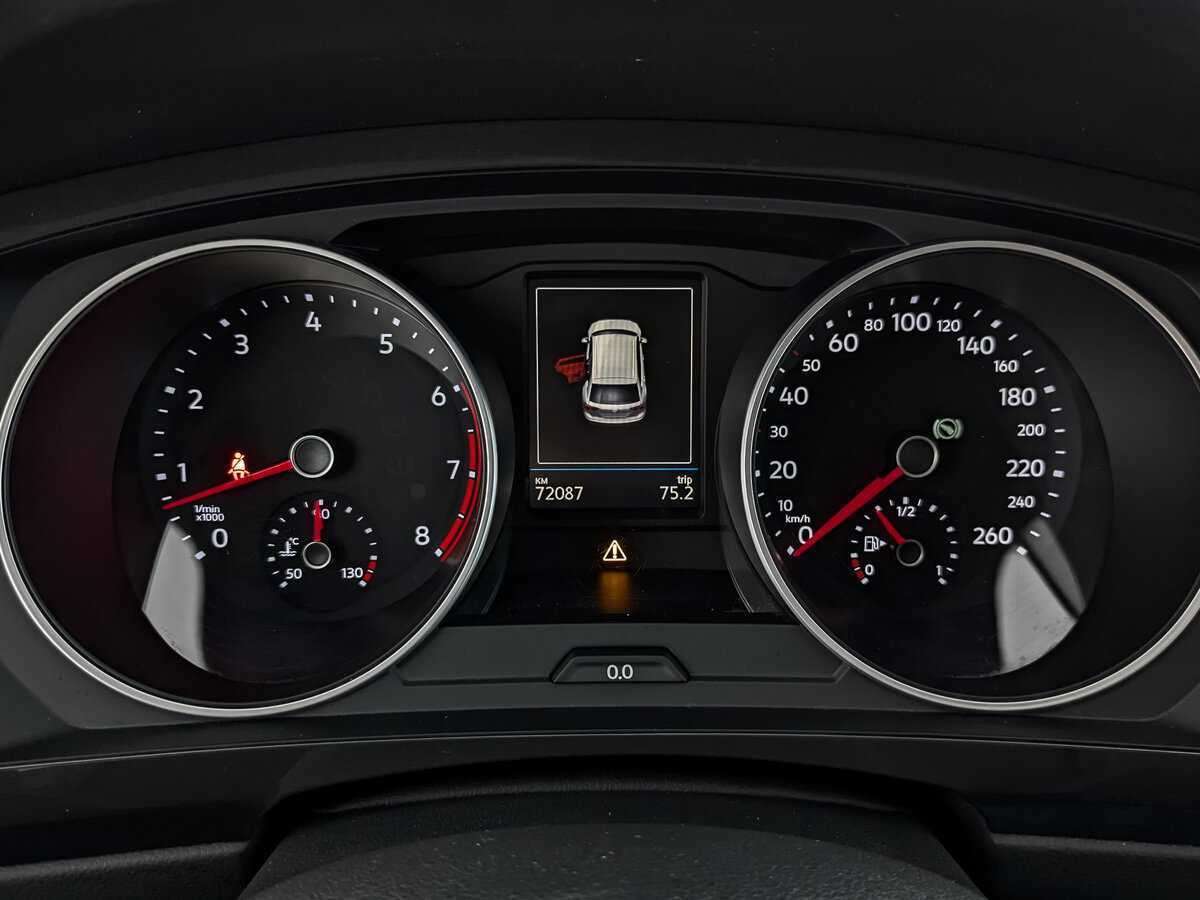 Купить Volkswagen Tiguan с пробегом. Фото: #15