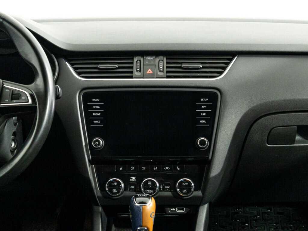 Купить Skoda Octavia с пробегом. Фото: #13