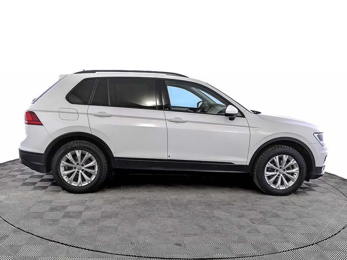Купить Volkswagen Tiguan с пробегом. Фото: #3