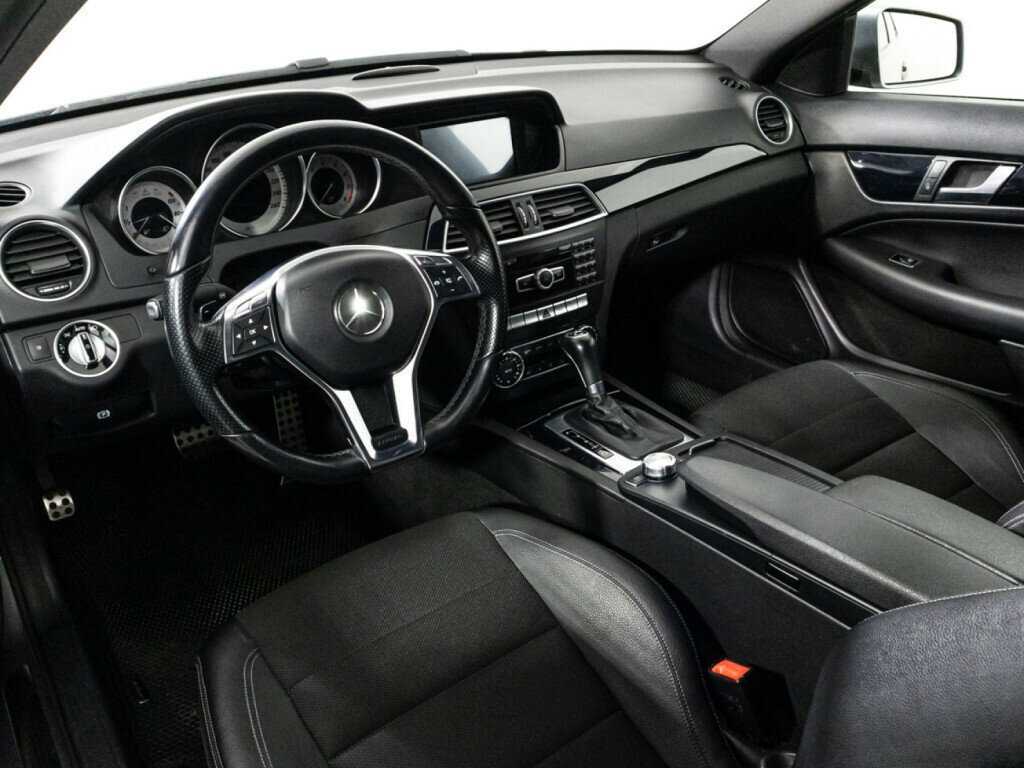 Купить Mercedes-Benz C-Класс с пробегом. Фото: #10