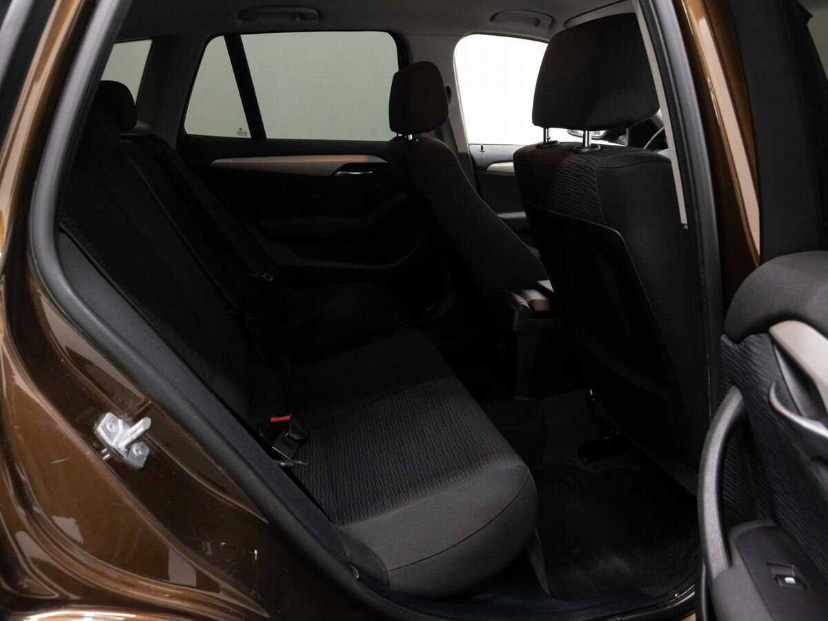 Купить BMW X1 с пробегом. Фото: #11
