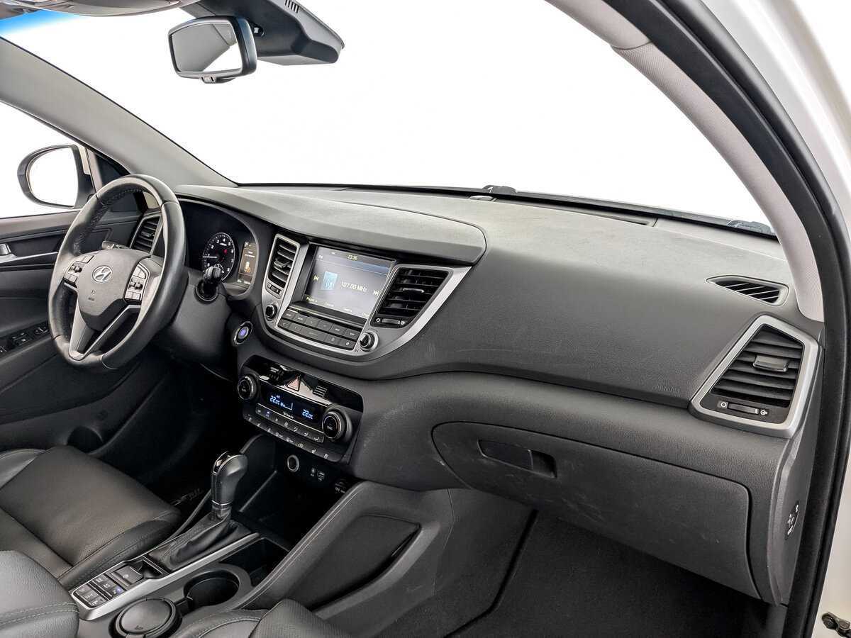 Купить Hyundai Tucson с пробегом. Фото: #10