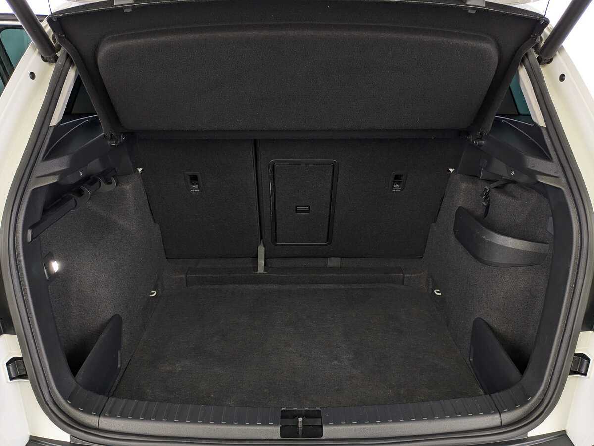 Купить Skoda Karoq с пробегом. Фото: #9