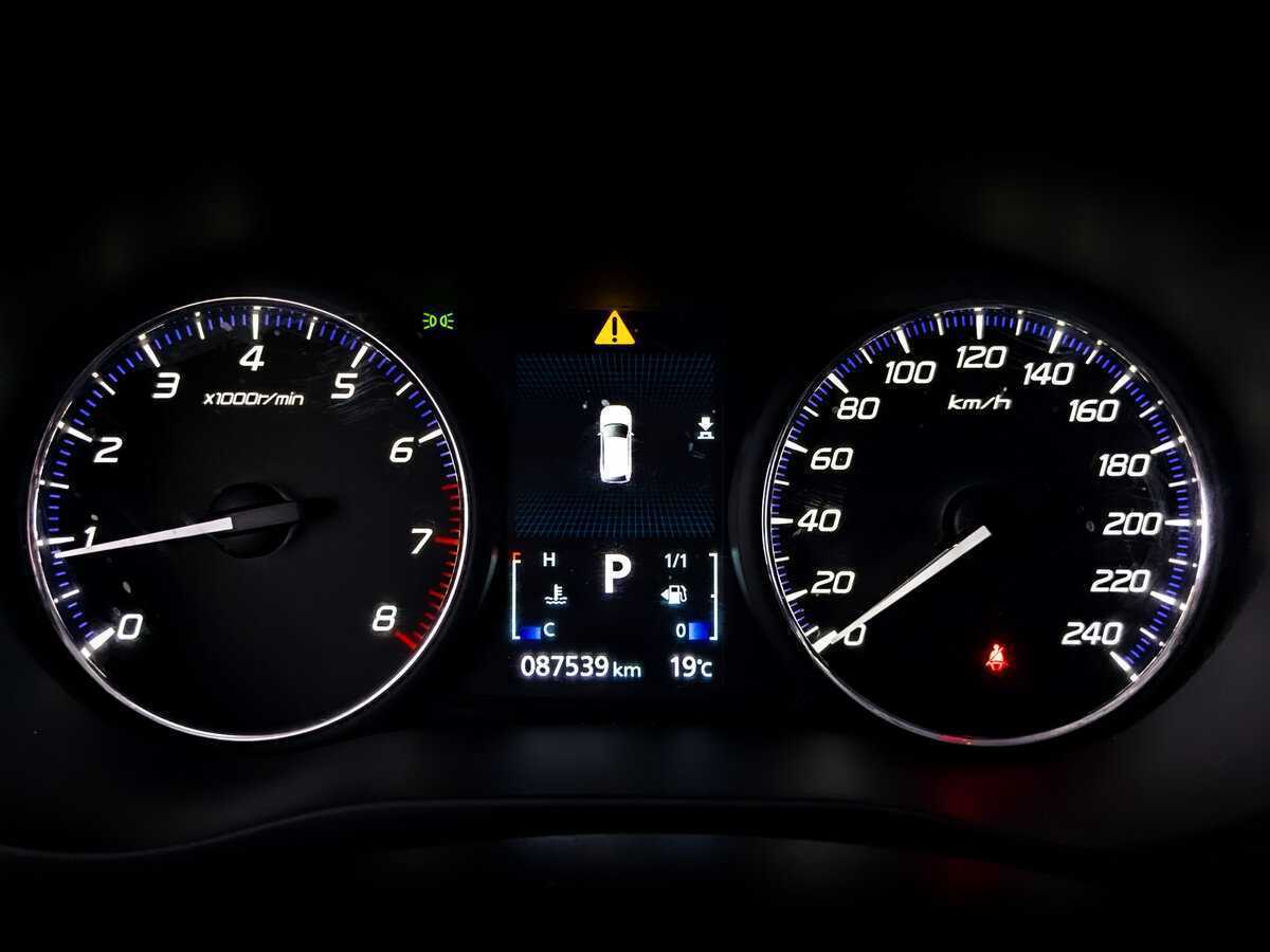 Купить Mitsubishi Outlander с пробегом. Фото: #12