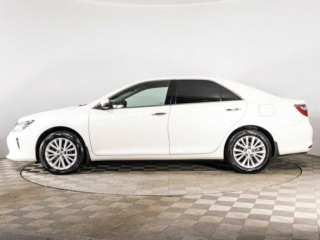 Купить Toyota Camry с пробегом. Фото: #7