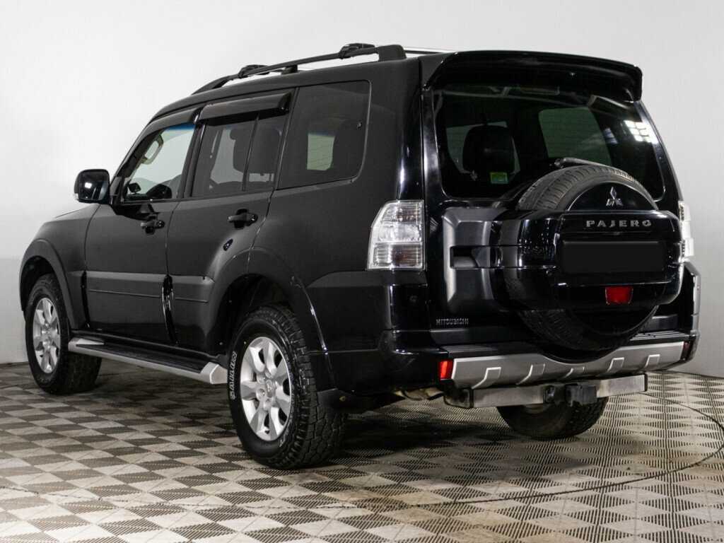 Купить Mitsubishi Pajero с пробегом. Фото: #9