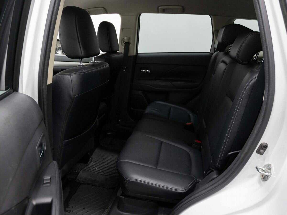 Продажа Б/У Митсубиши Оутлэндер. Фото: #9