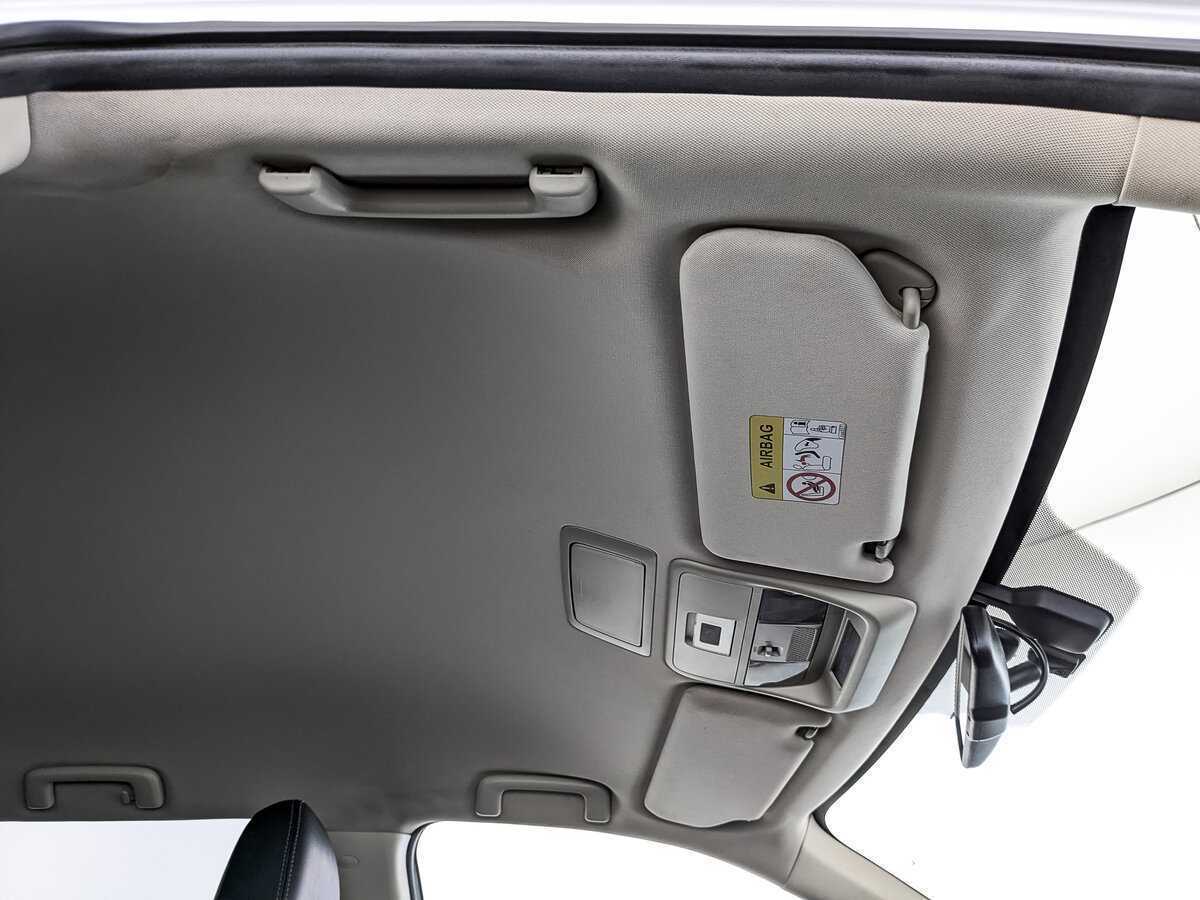 Купить Mitsubishi Outlander с пробегом. Фото: #19