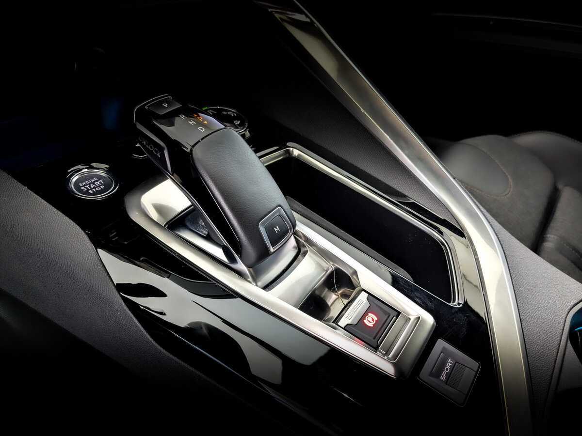 Купить Peugeot 3008 с пробегом. Фото: #27