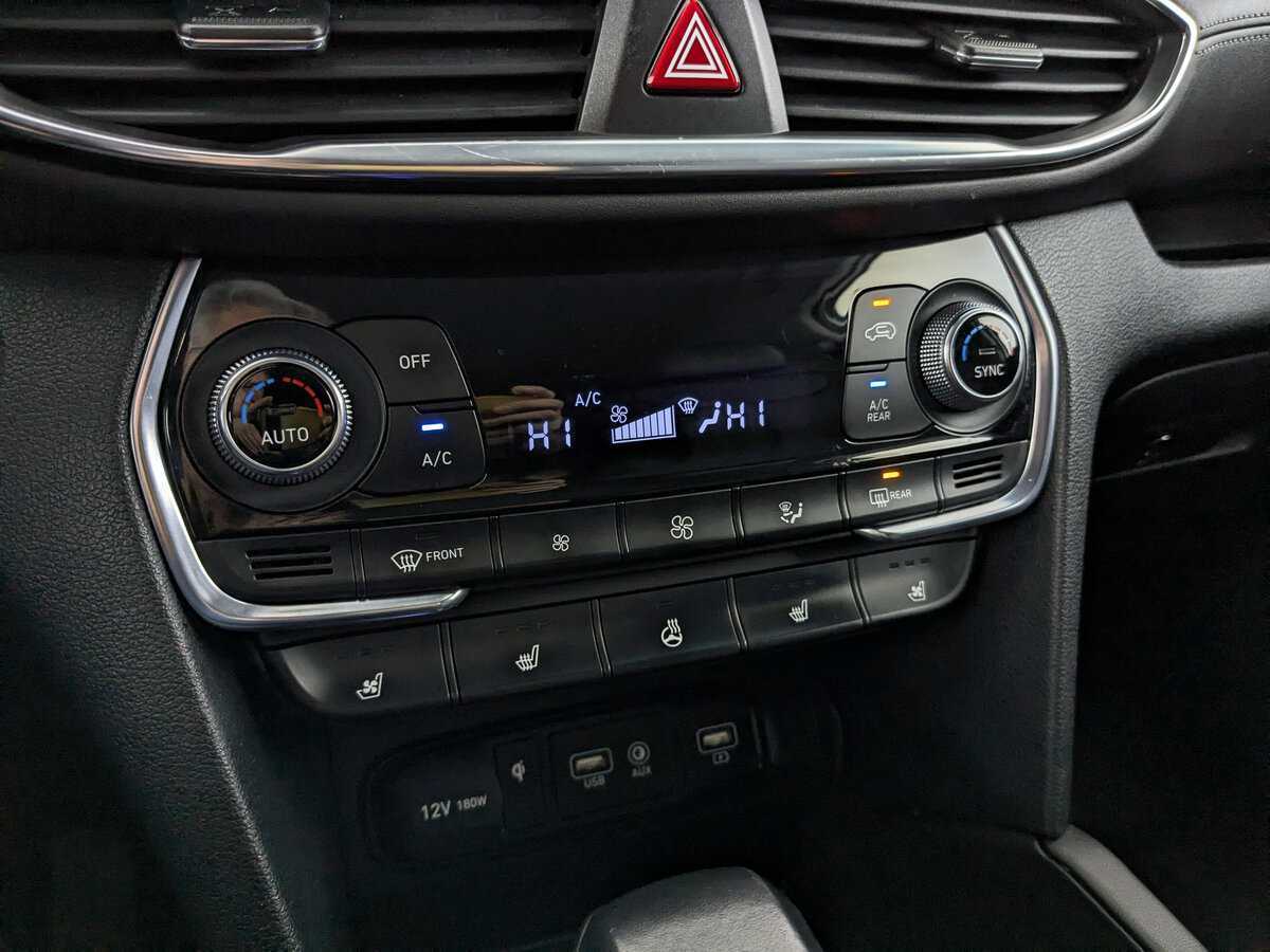 Купить Hyundai Santa Fe с пробегом. Фото: #19