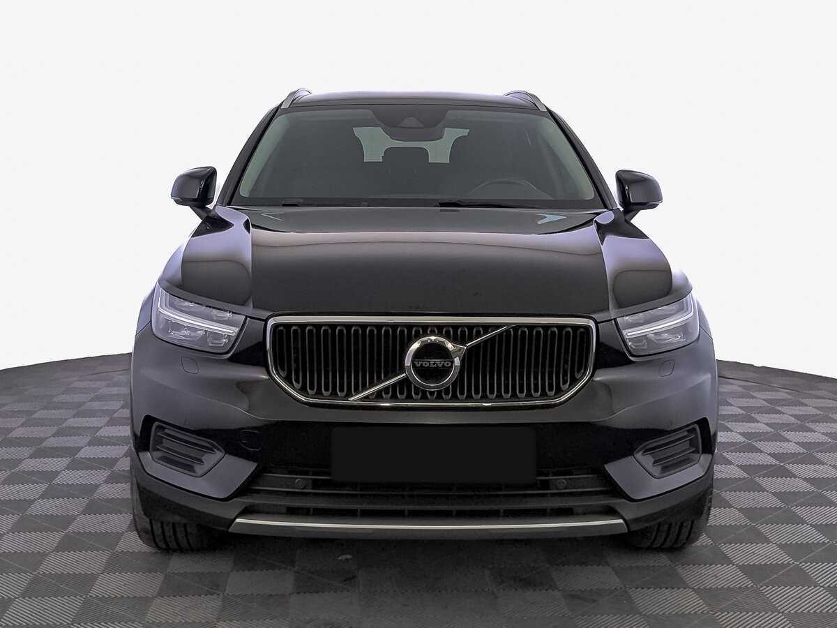 Купить Volvo XC40 с пробегом. Фото: #1