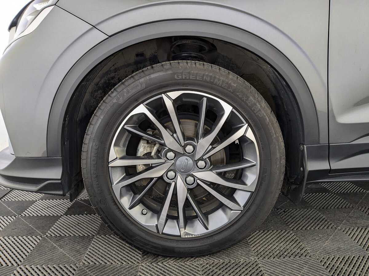 Купить Geely Coolray с пробегом. Фото: #11