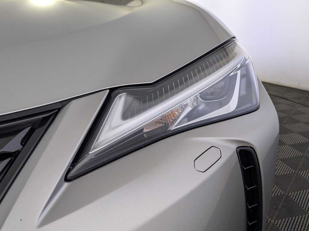 Купить Lexus UX с пробегом. Фото: #10