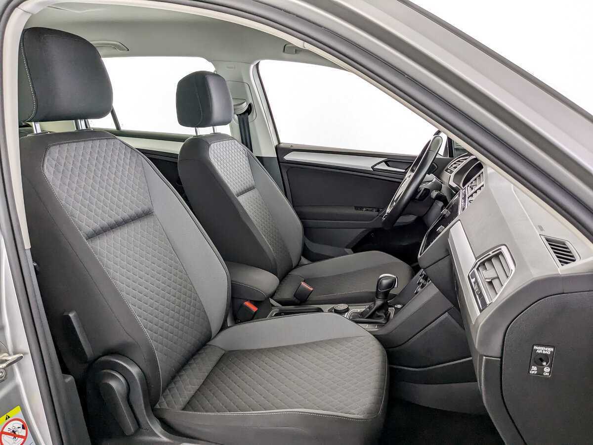 Купить Volkswagen Tiguan с пробегом. Фото: #22