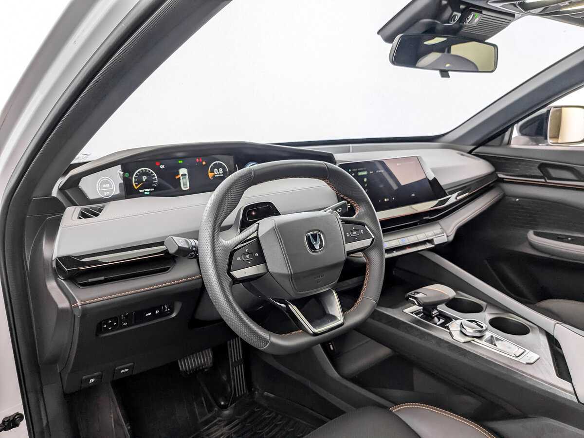 Купить Changan UNI-V с пробегом. Фото: #15