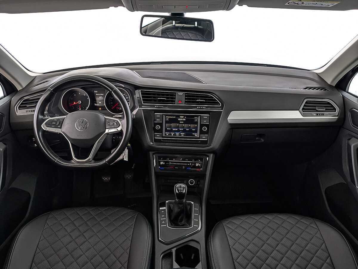 Купить Volkswagen Tiguan с пробегом. Фото: #13