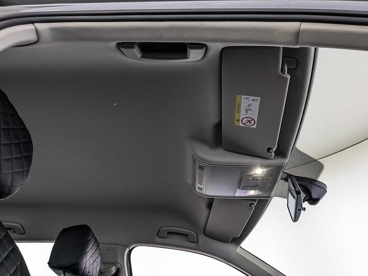 Купить Volkswagen Tiguan с пробегом. Фото: #19