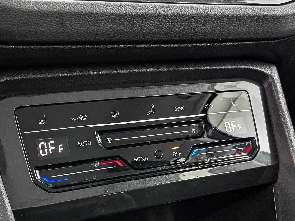 Купить Volkswagen Tiguan с пробегом. Фото: #22