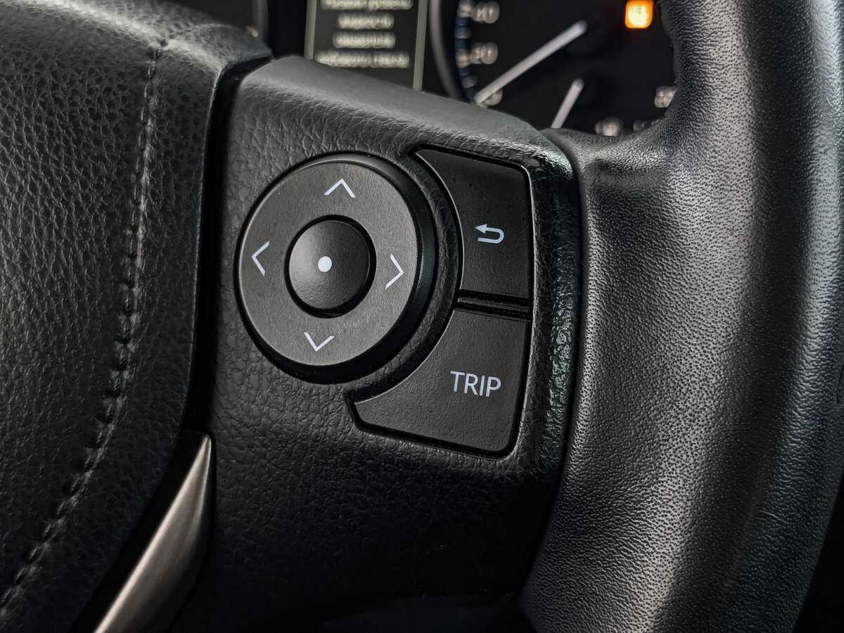 Купить Toyota RAV4 с пробегом. Фото: #25