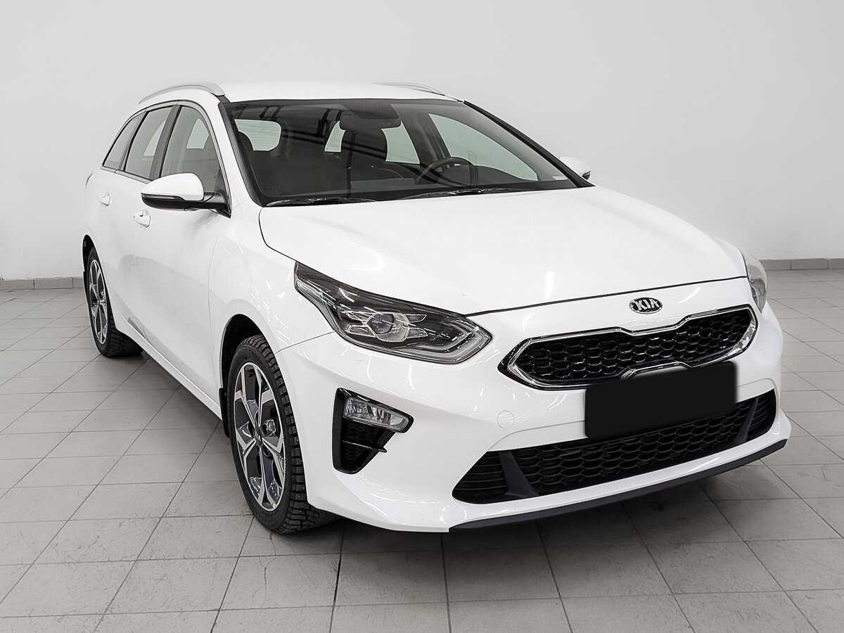 Купить Kia Ceed с пробегом. Фото: #2