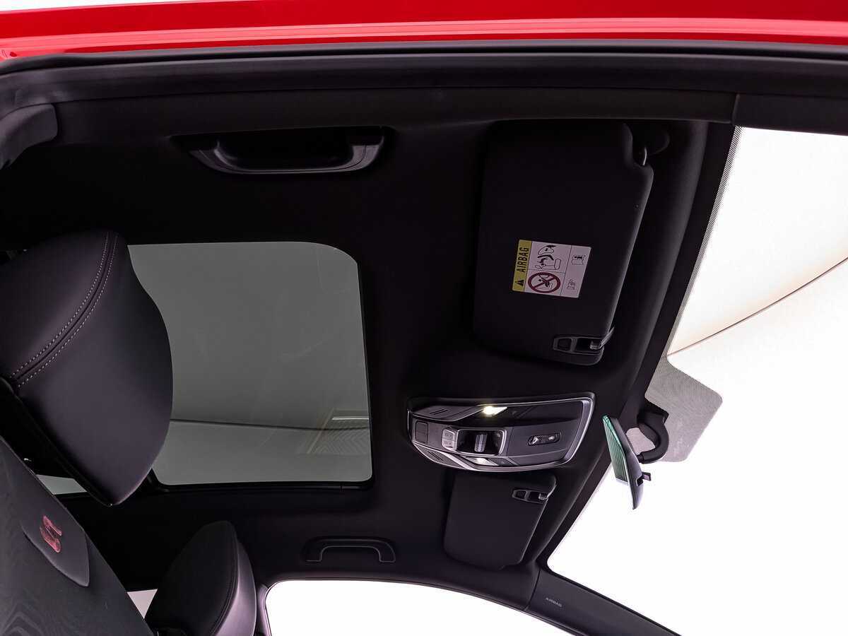 Купить Geely Coolray с пробегом. Фото: #22