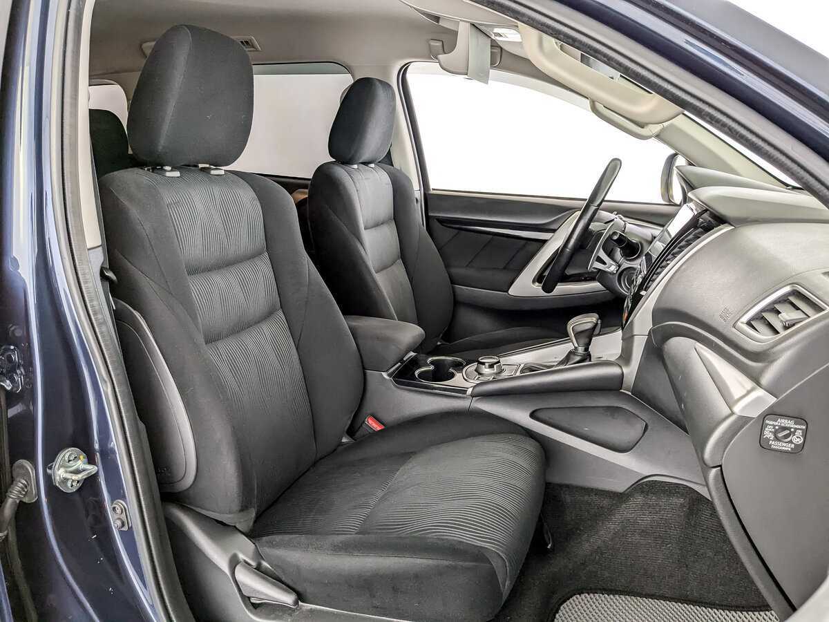 Купить Mitsubishi Pajero Sport с пробегом. Фото: #20