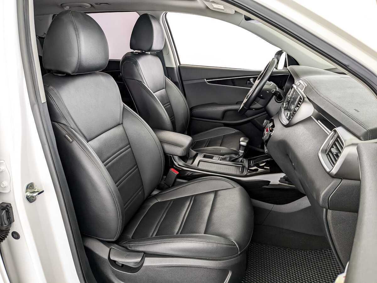 Купить Kia Sorento с пробегом. Фото: #23