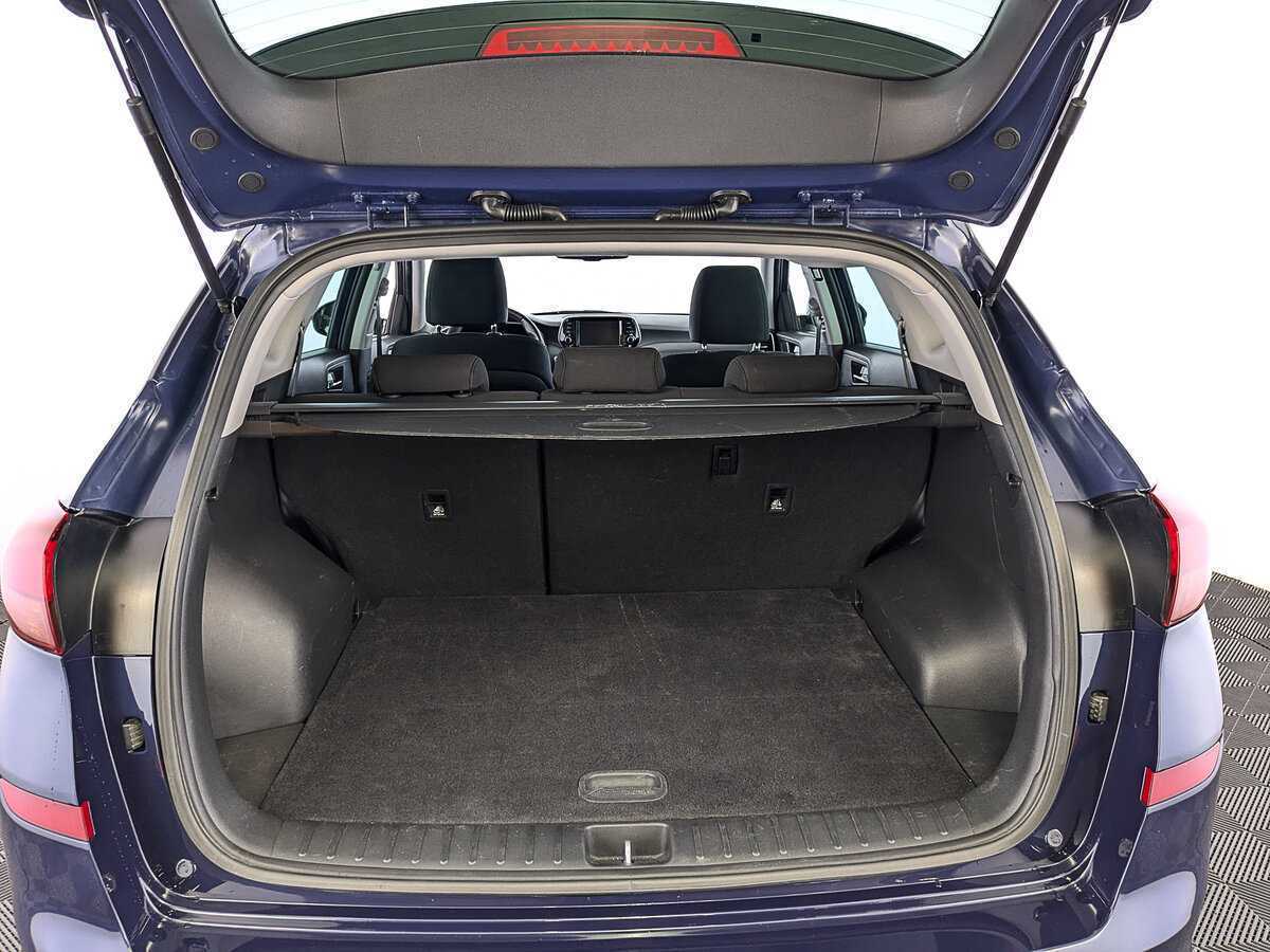 Купить Hyundai Tucson с пробегом. Фото: #9