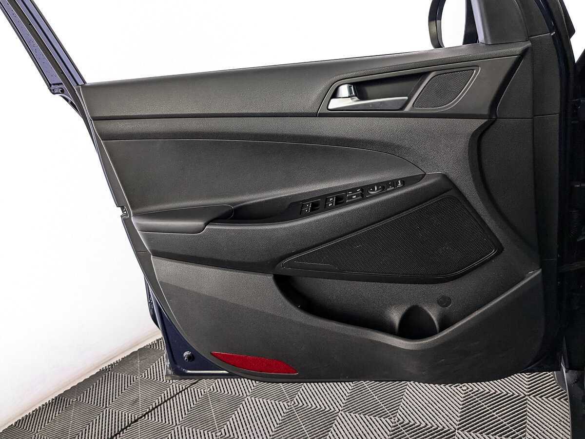 Купить Hyundai Tucson с пробегом. Фото: #18