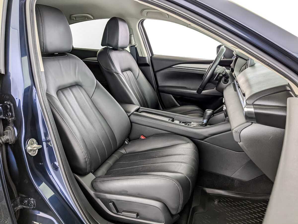 Купить Mazda 6 с пробегом. Фото: #22