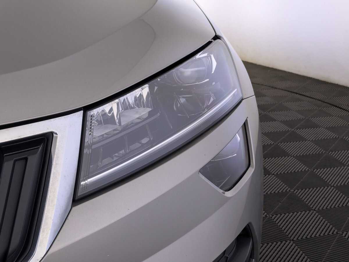 Купить Skoda Karoq с пробегом. Фото: #10