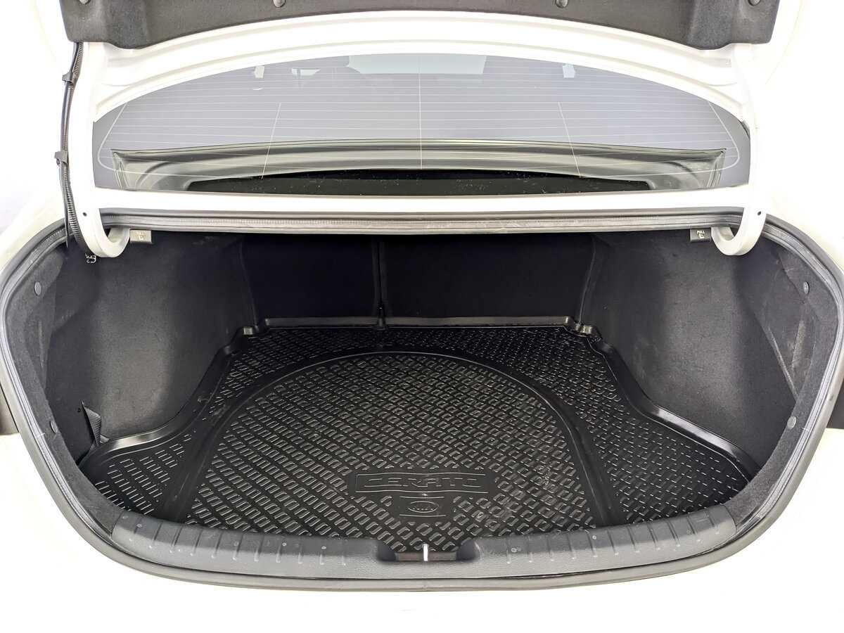 Купить Kia Cerato с пробегом. Фото: #9