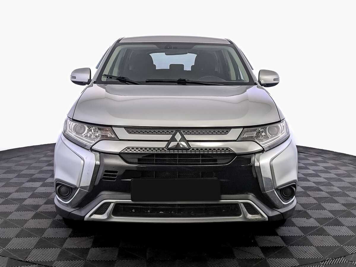 Купить Mitsubishi Outlander с пробегом. Фото: #1