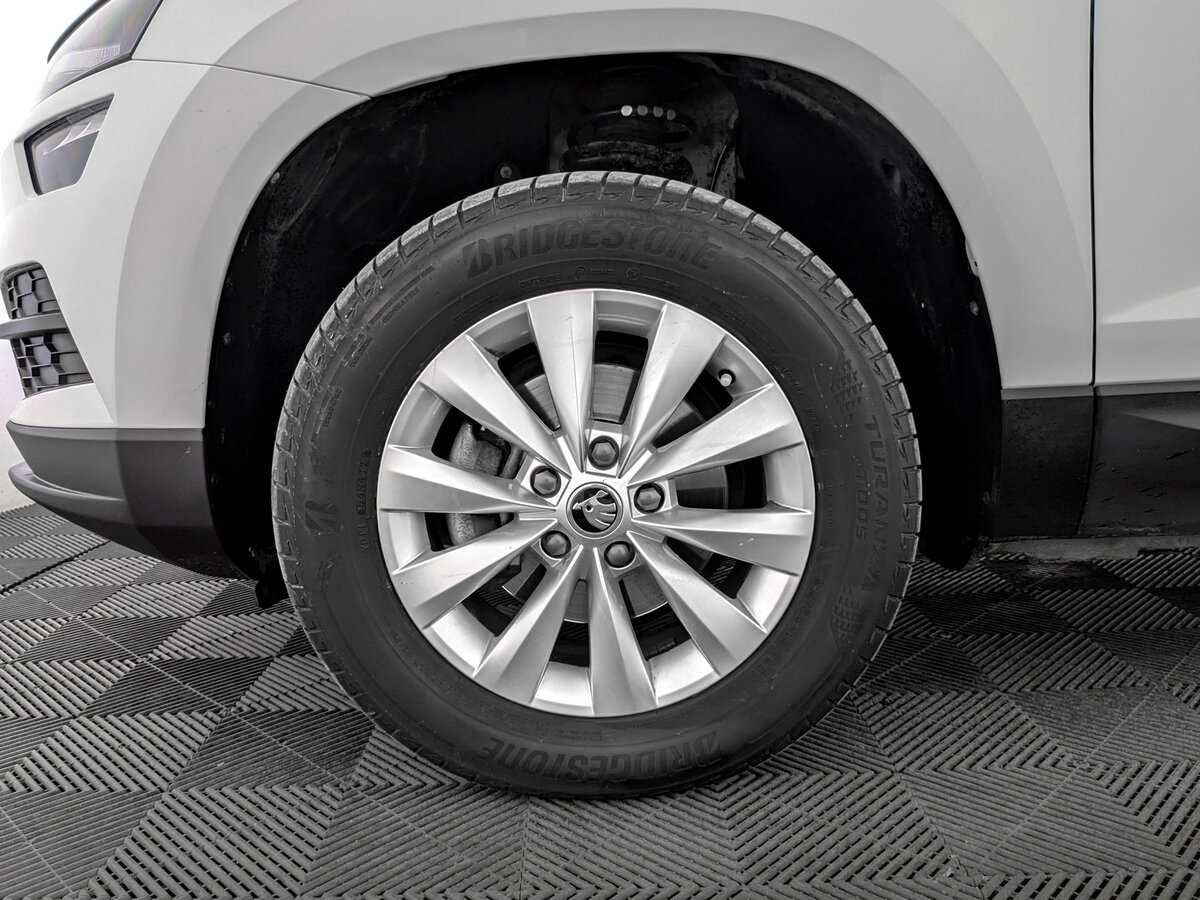 Купить Skoda Karoq с пробегом. Фото: #17