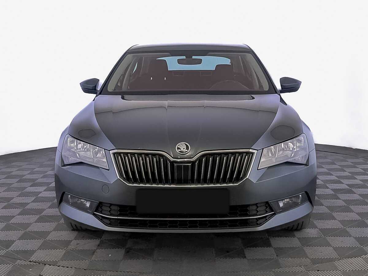 Купить Skoda Superb с пробегом. Фото: #1