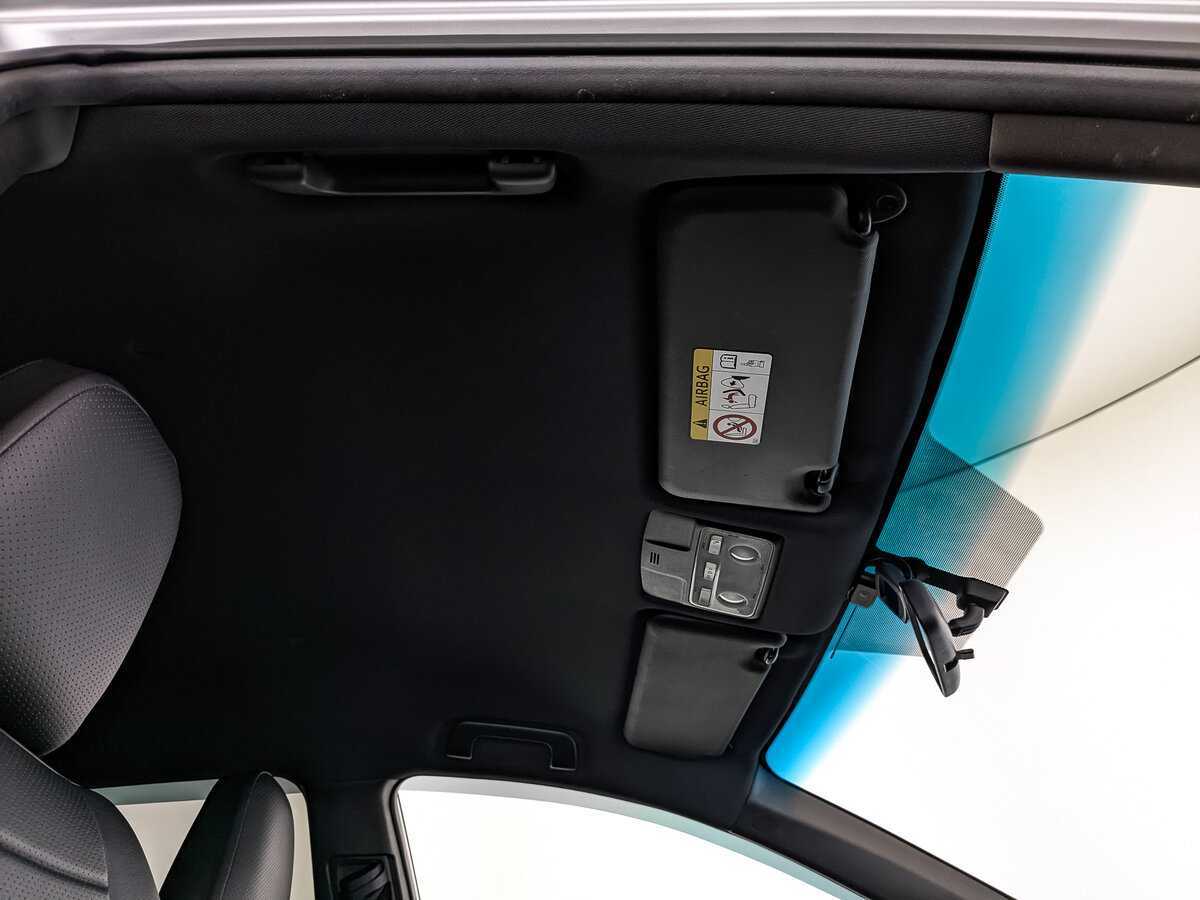 Купить Toyota RAV4 с пробегом. Фото: #22