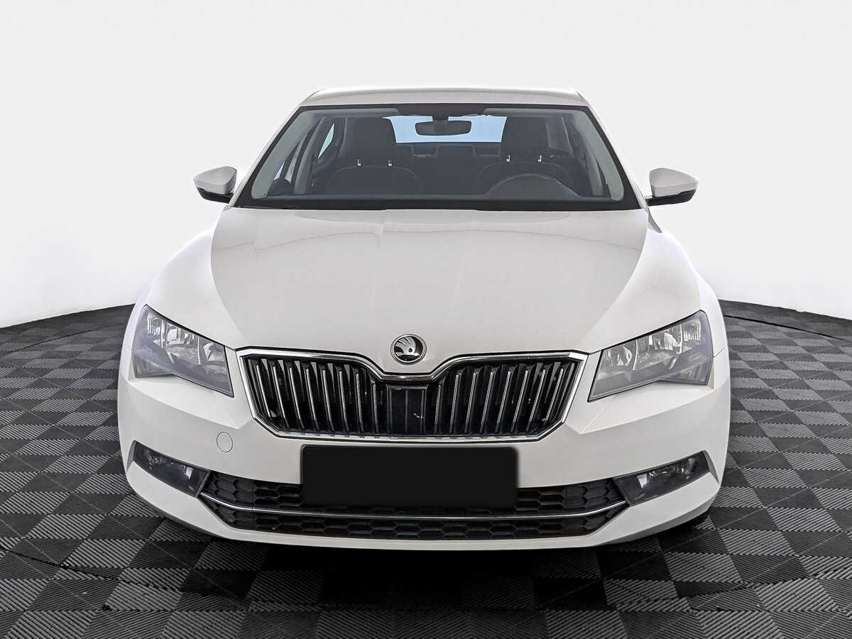 Купить Skoda Superb с пробегом. Фото: #1