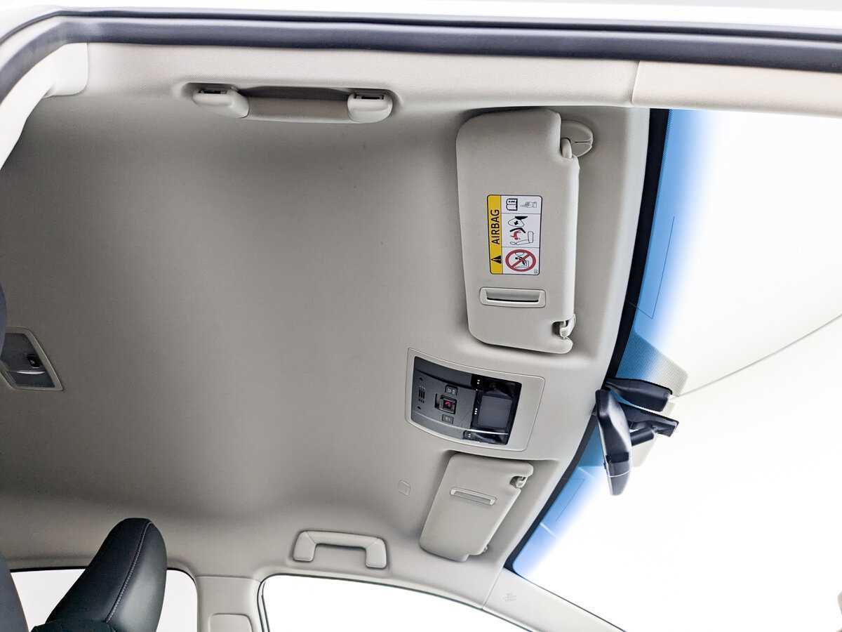 Купить Lexus NX с пробегом. Фото: #21