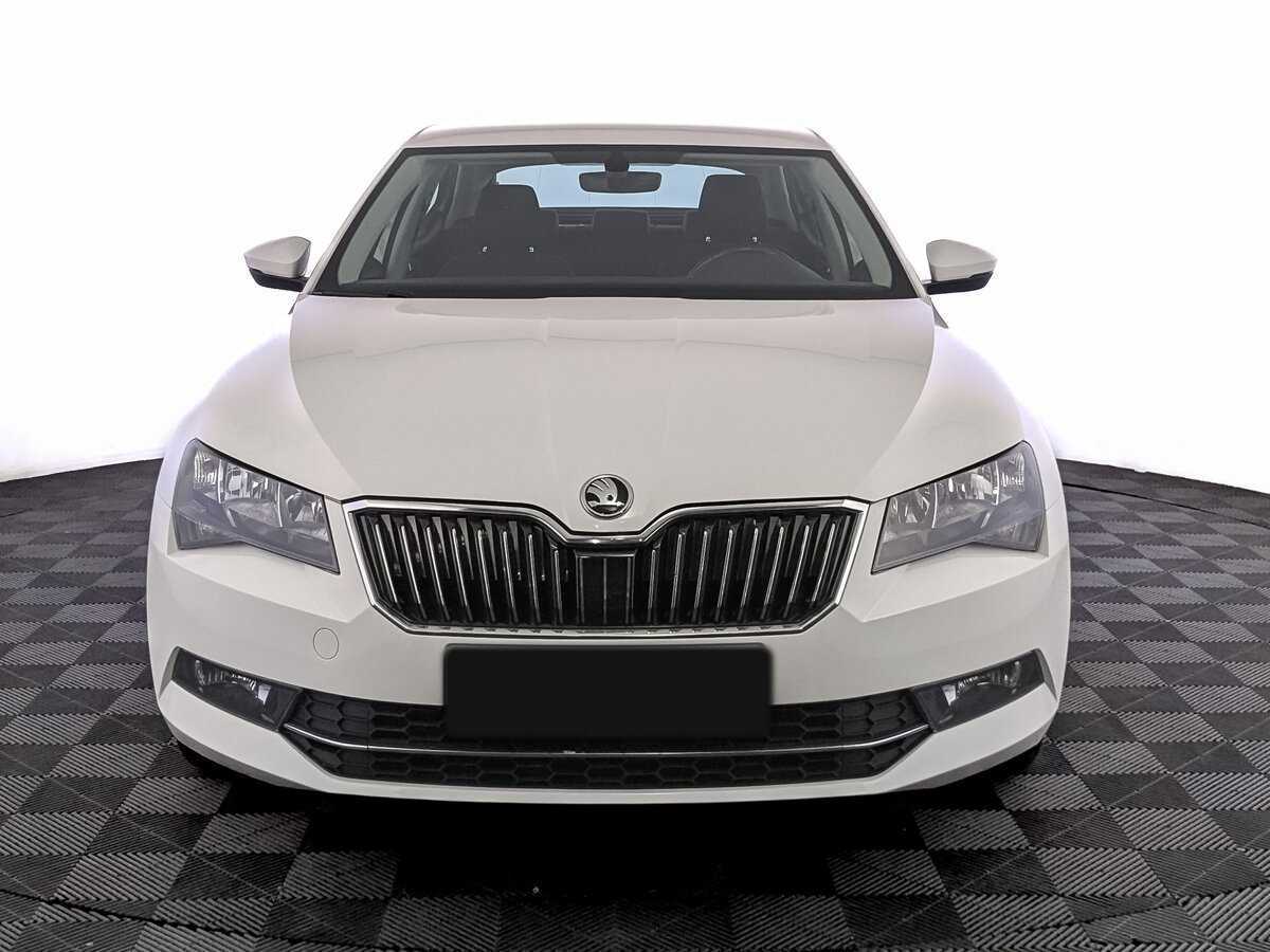 Купить Skoda Superb с пробегом. Фото: #1