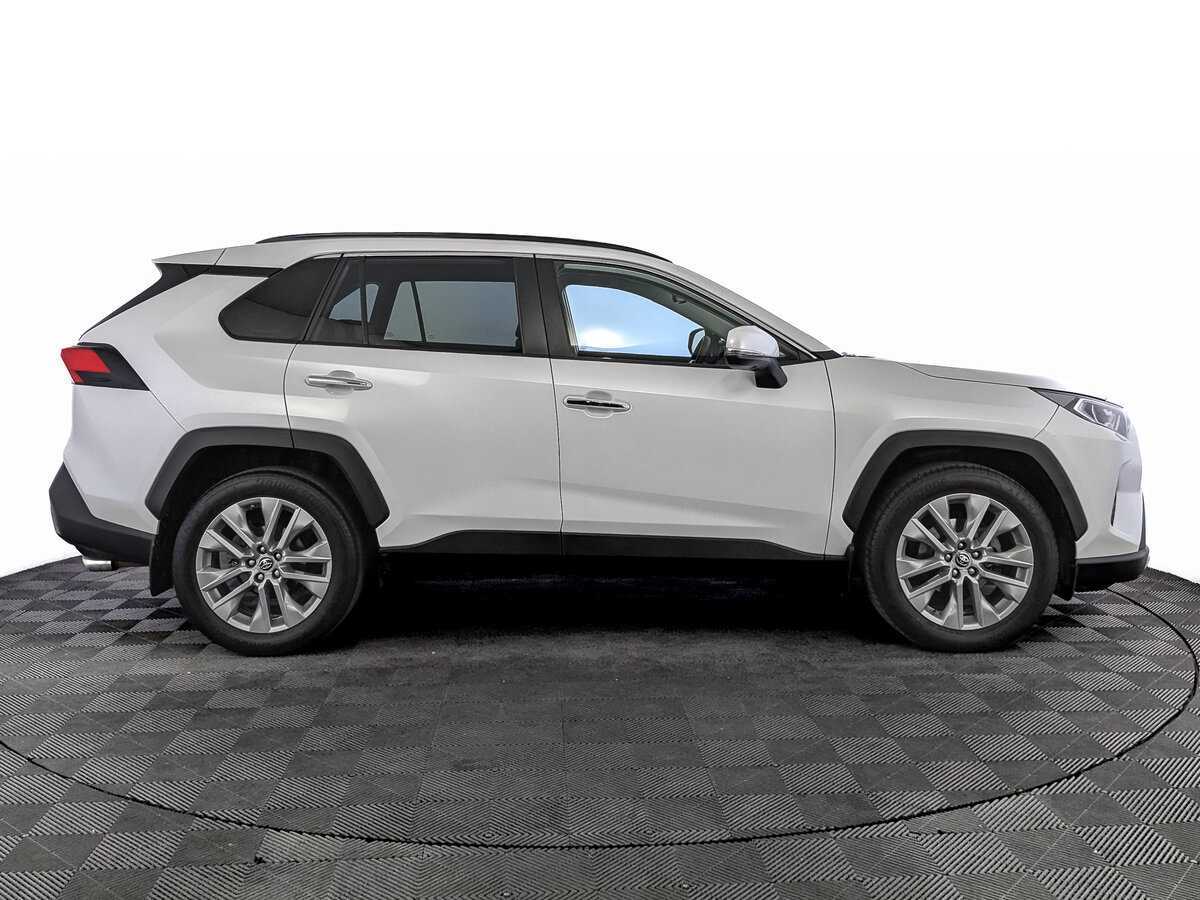 Купить Toyota RAV4 с пробегом. Фото: #3