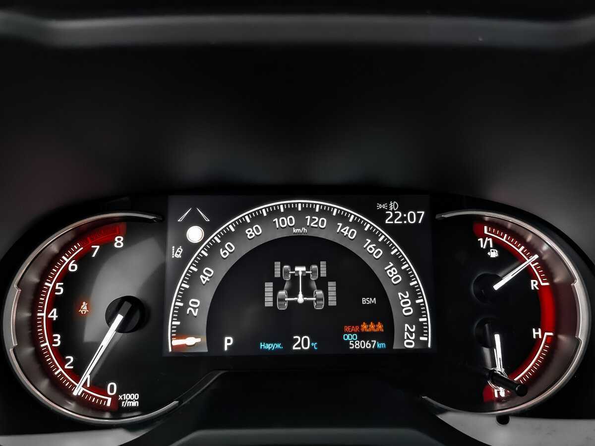 Купить Toyota RAV4 с пробегом. Фото: #15