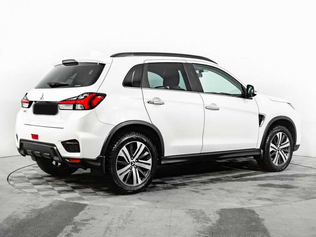 Купить Mitsubishi ASX с пробегом. Фото: #4
