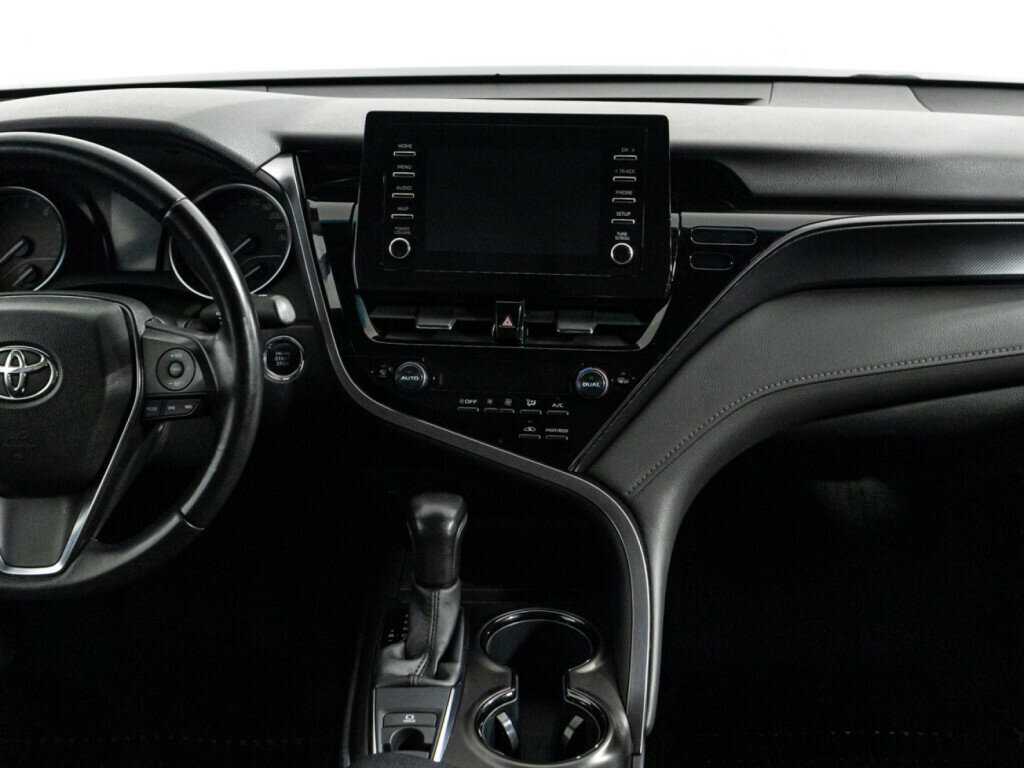Купить Toyota Camry с пробегом. Фото: #13